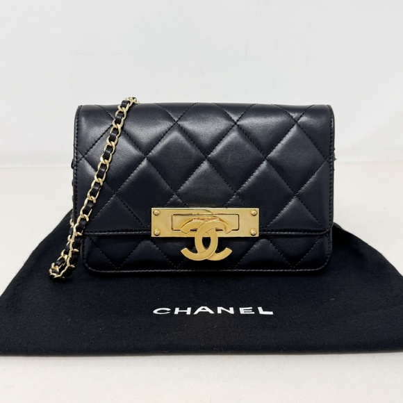 chanel WOC Crossbody Bag - Picture 1 of 13